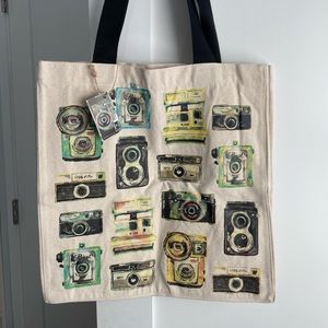 Retro tote bag . New with tags for the camera lover 🤍